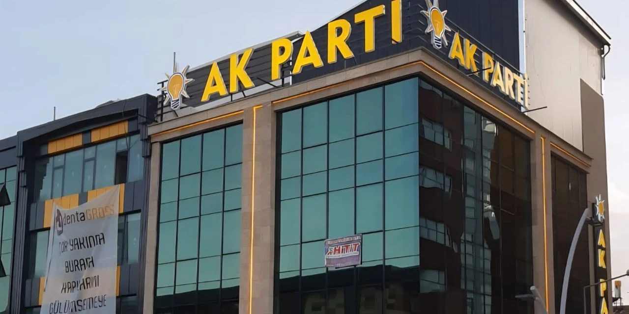 CHP'den istifa eden belediye başkanı 'yabancısı değilim' dedi: AKP'ye katıldı!