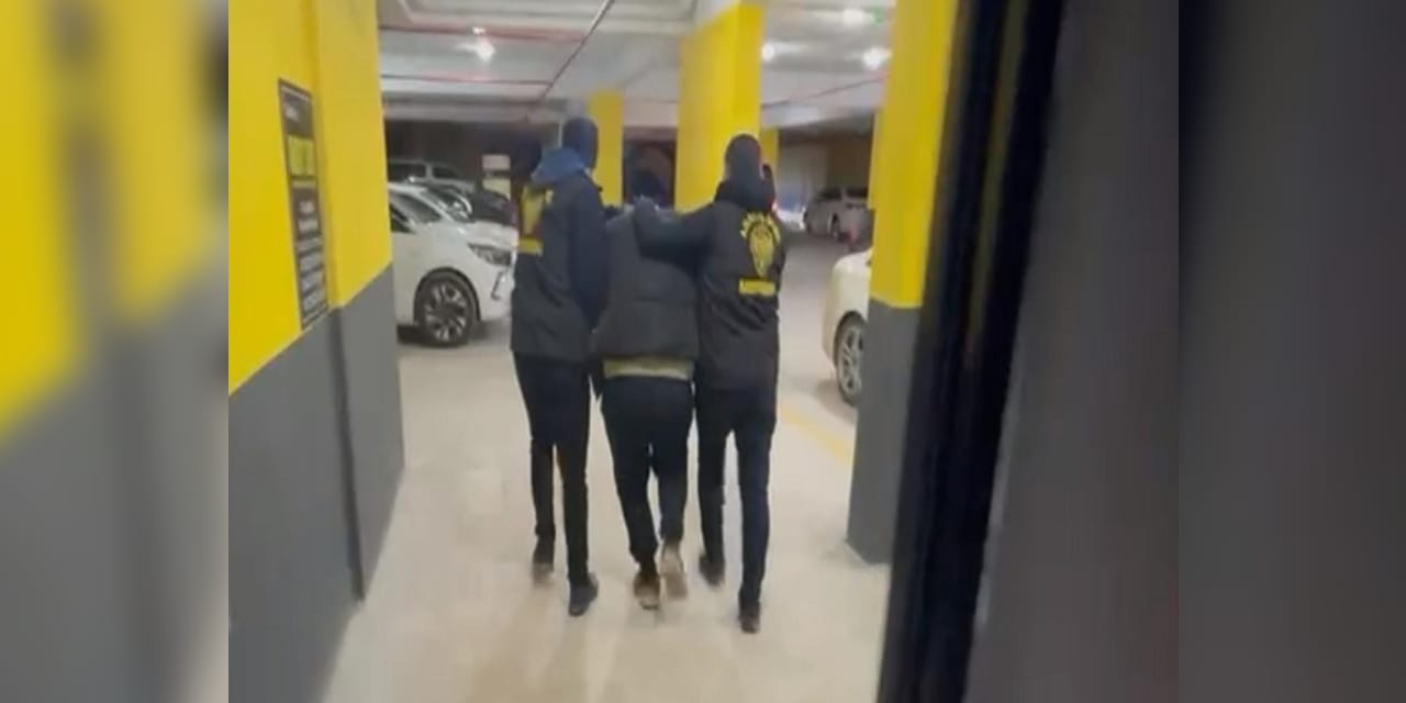 98 yıl hapisle aranıyordu: Yaklanarak cezaevine gönderildi