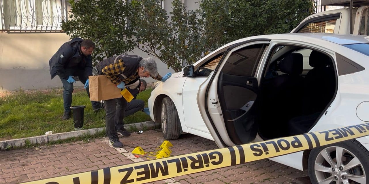 Antalya'da kardeş pususu: Ağabeyini öldürüp yengesini yaraladı