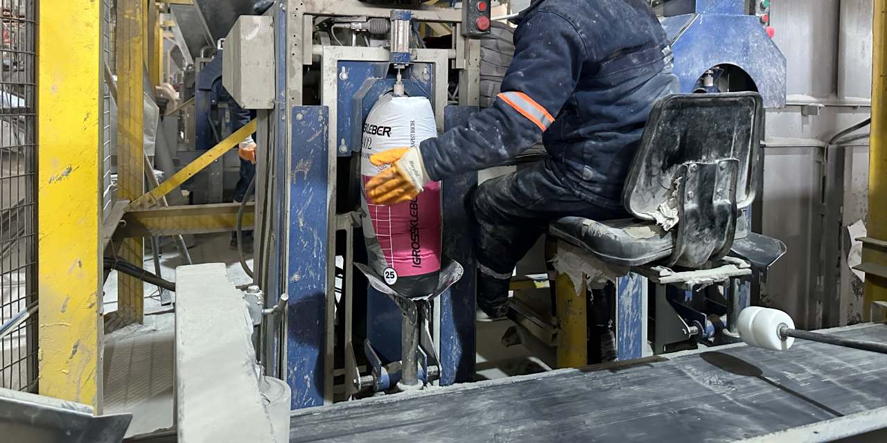 Köy köy dolaşıp anonsla aradılar! Bulamayınca Kütahya'ya Venezuela ve Hindistan'dan işçi getirildi