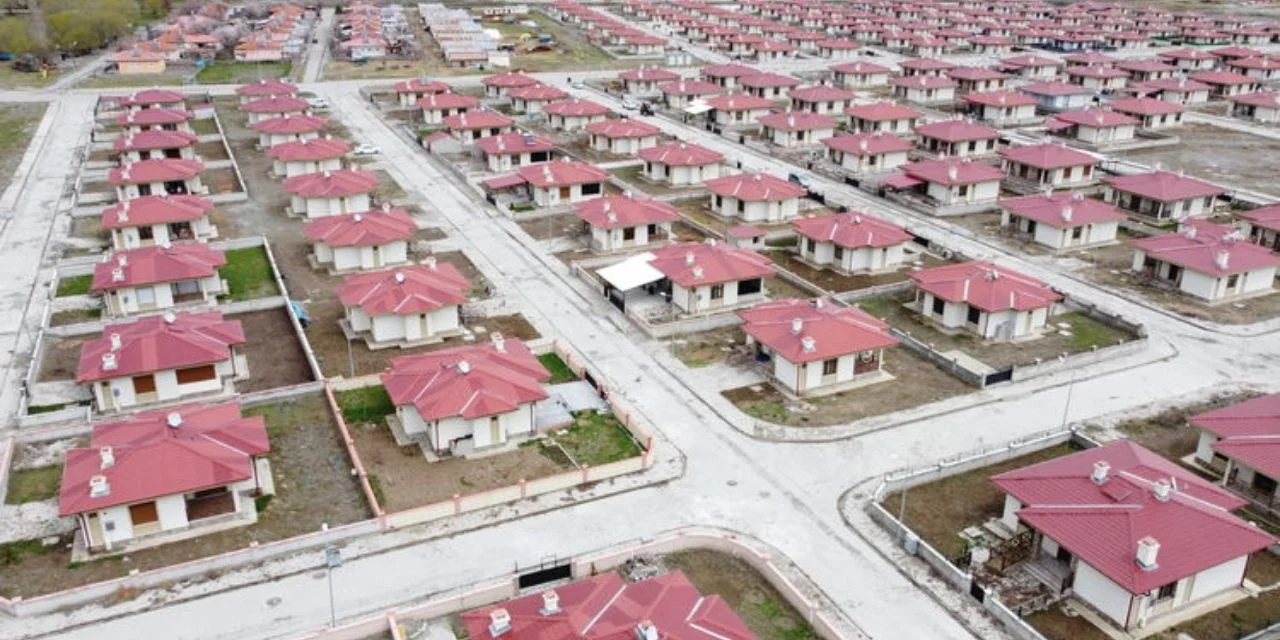 Erzincan TOKİ kura çekilişi - CANLI İZLE