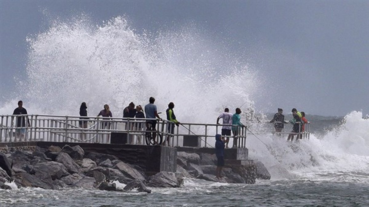 Dorian Kasırgası 5 can aldı