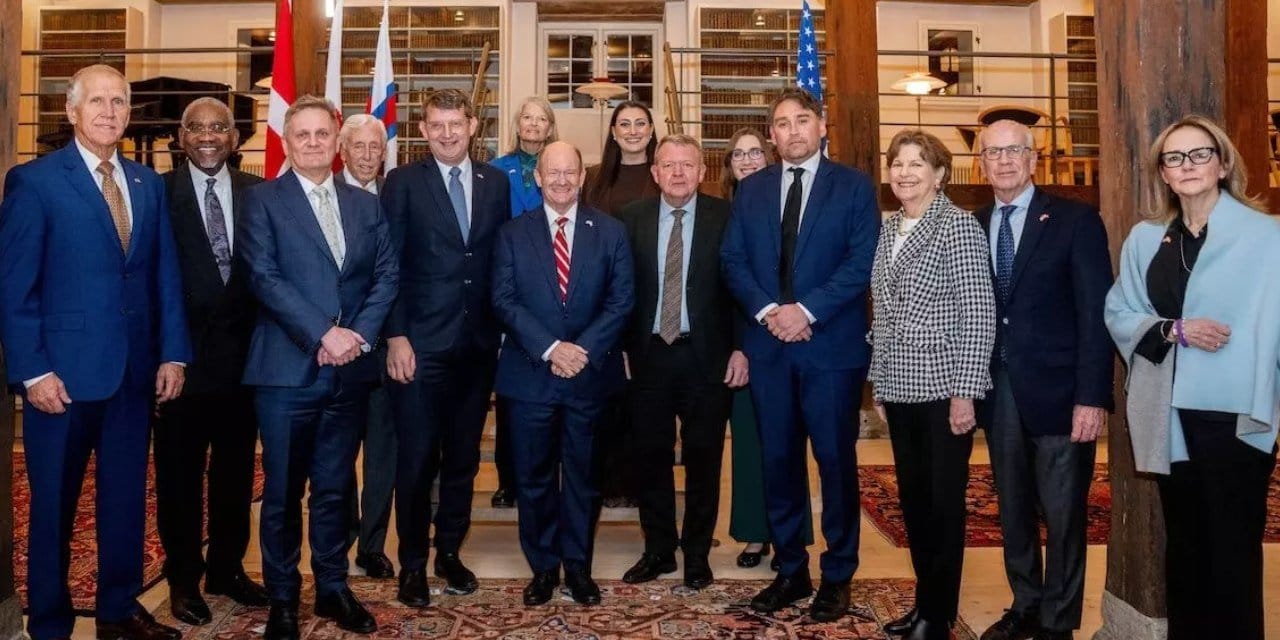 Trump'ın heyeti Grönland'ı konuşmak için Danimarka'da