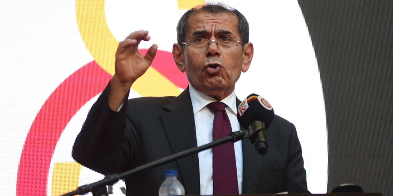 Dursun Özbek apar topar soyunma odasına gitti: Konuşması ortaya çıktı