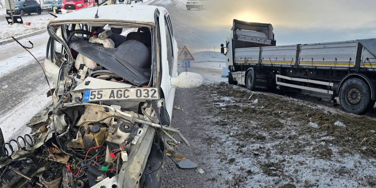 Yozgat’ta zincirleme kaza: 2 otomobil ve tır birbirine girdi