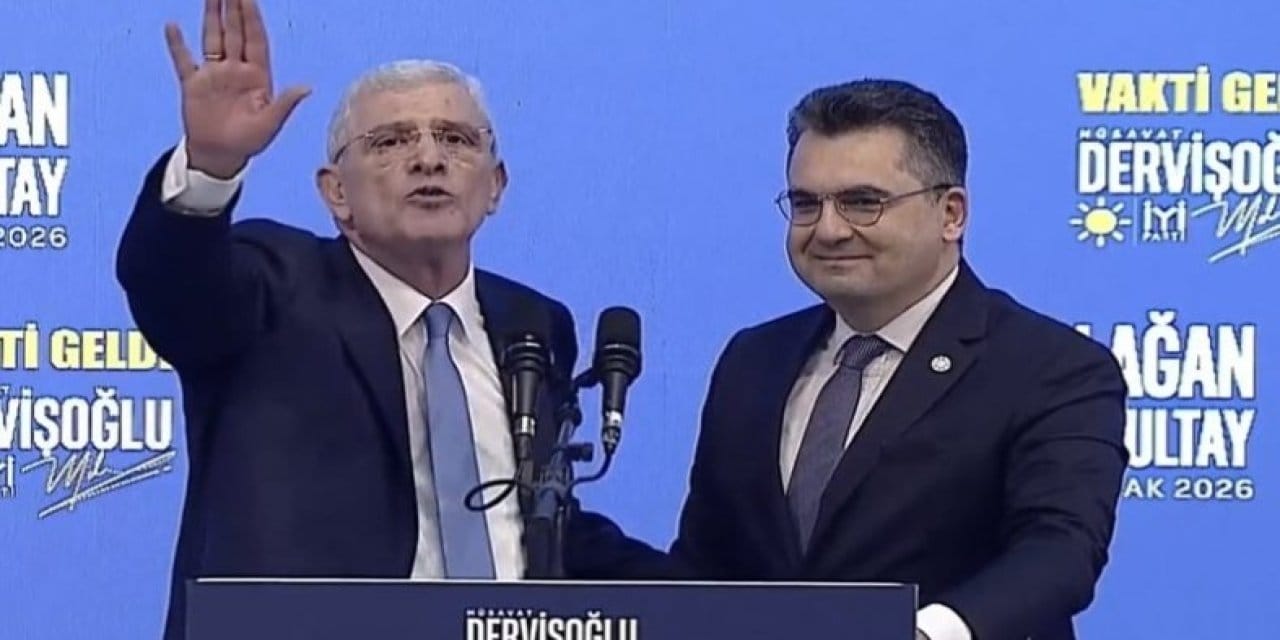 Burak Dalgın İYİ Parti'de: Rozeti Dervişoğlu taktı