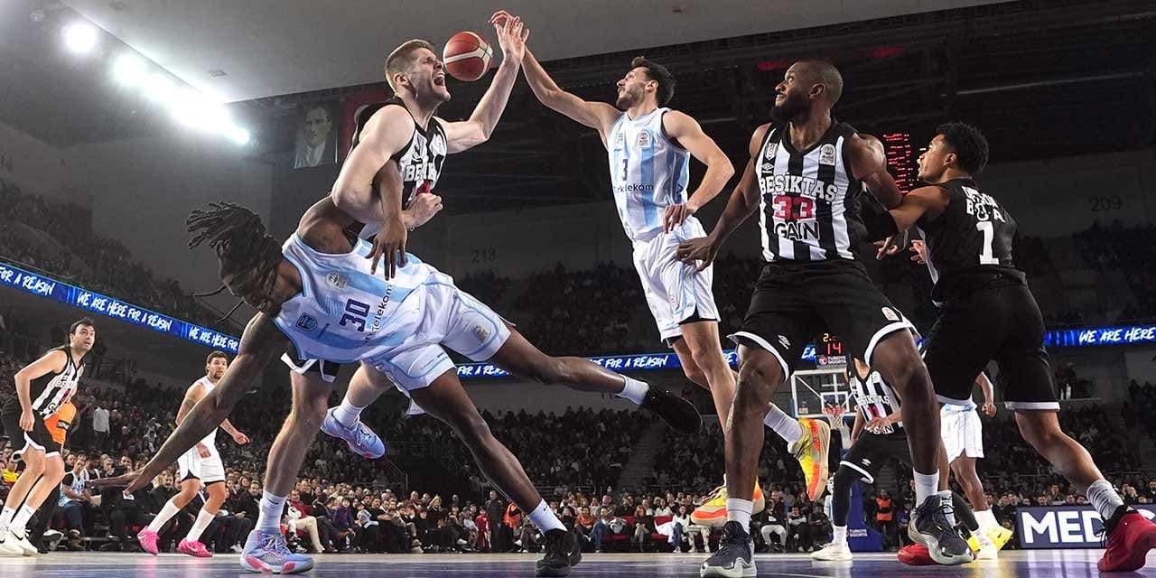 Beşiktaş 3 farkla kaybetti: İşler iyi gitmiyor