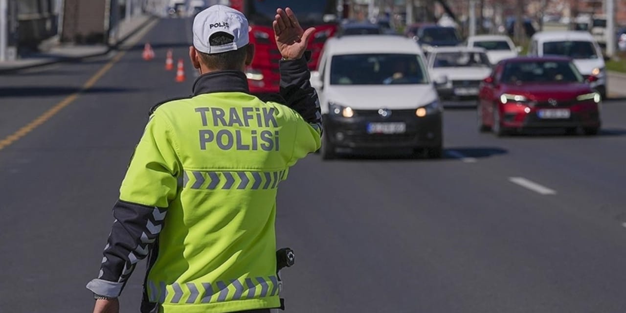 İstanbul'da bazı yollar trafiğe kapatılacak