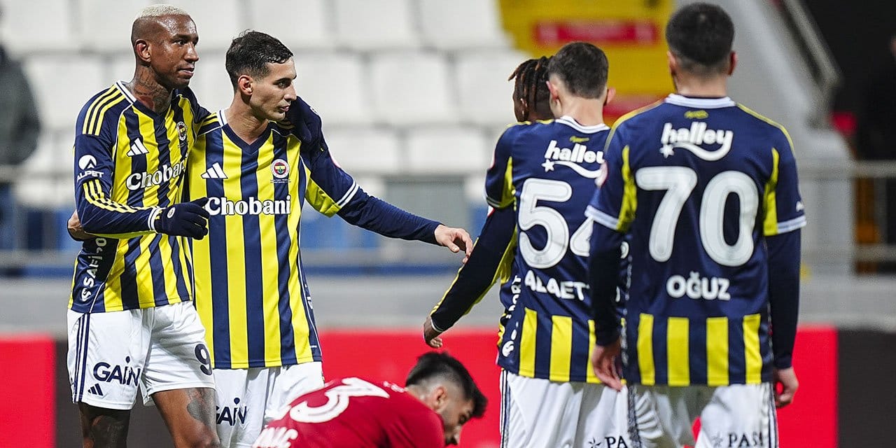 Fenerbahçe'nin Alanyaspor ilk 11'i belli oldu