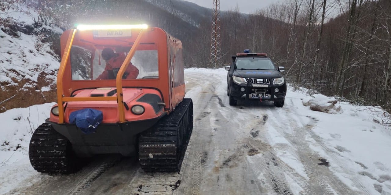 Yalova'da kar nedeniyle mahsur kalan 35 kişi kurtarıldı