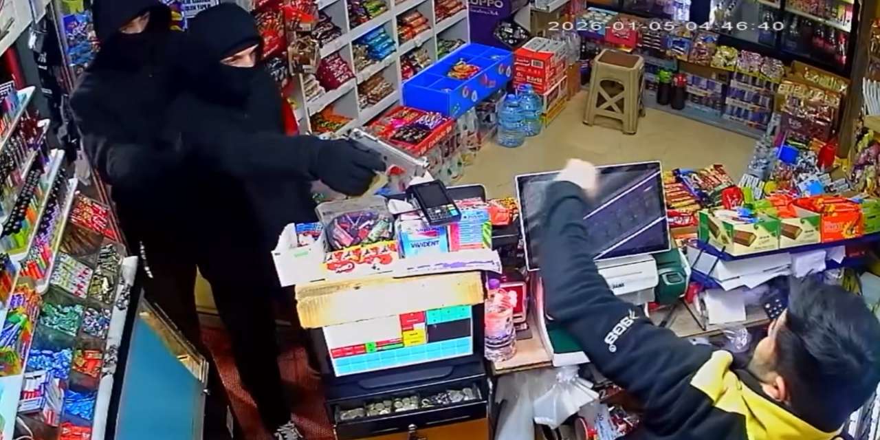 Girdikleri marketi silah ve biber gazıyla gasbeden 2 kişi tutuklandı