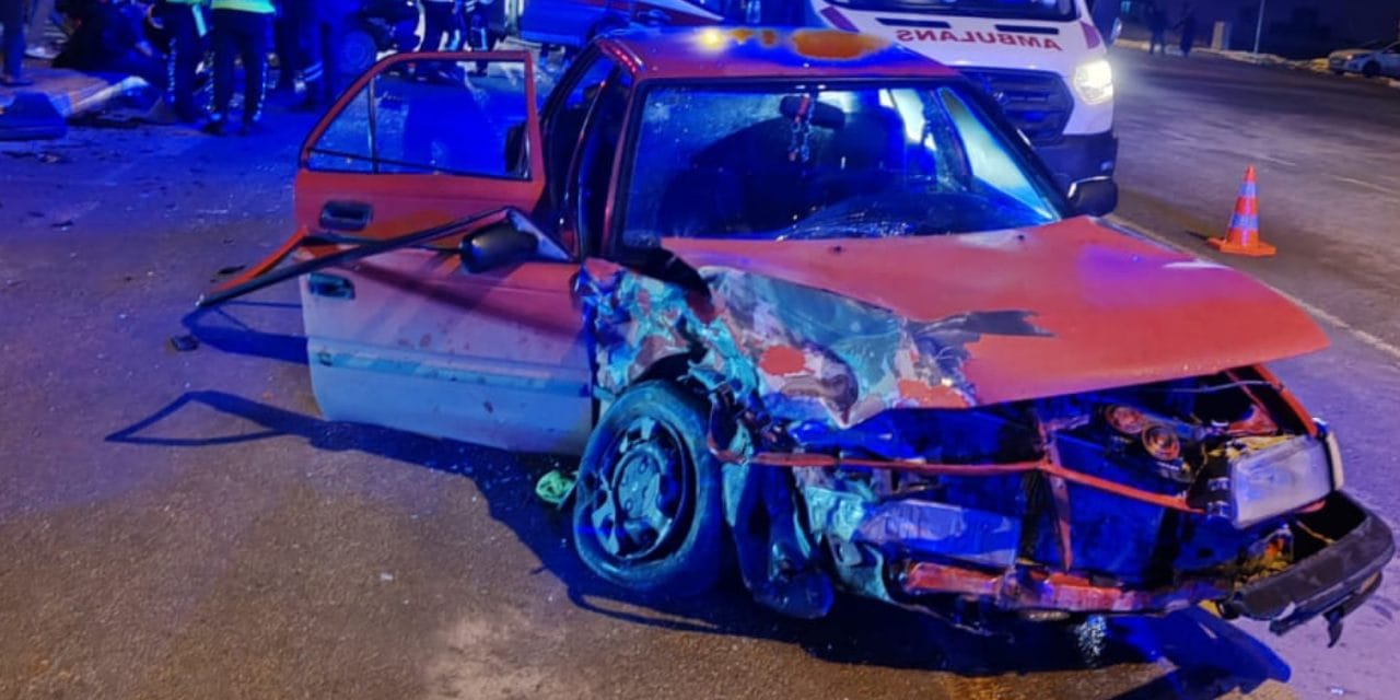 Çorum'da feci kaza! 4 kişi hastaneye kaldırıldı