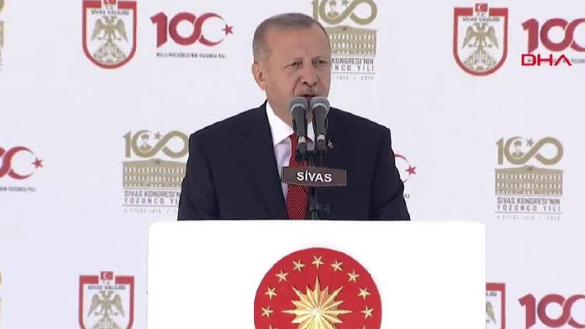 Erdoğan: Milli sınırlar içinde vatan bir bütündür