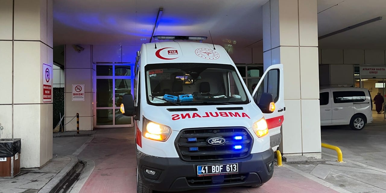 Şakalaşmanın sonu kötü bitti: Arkadaşını bıçakladı