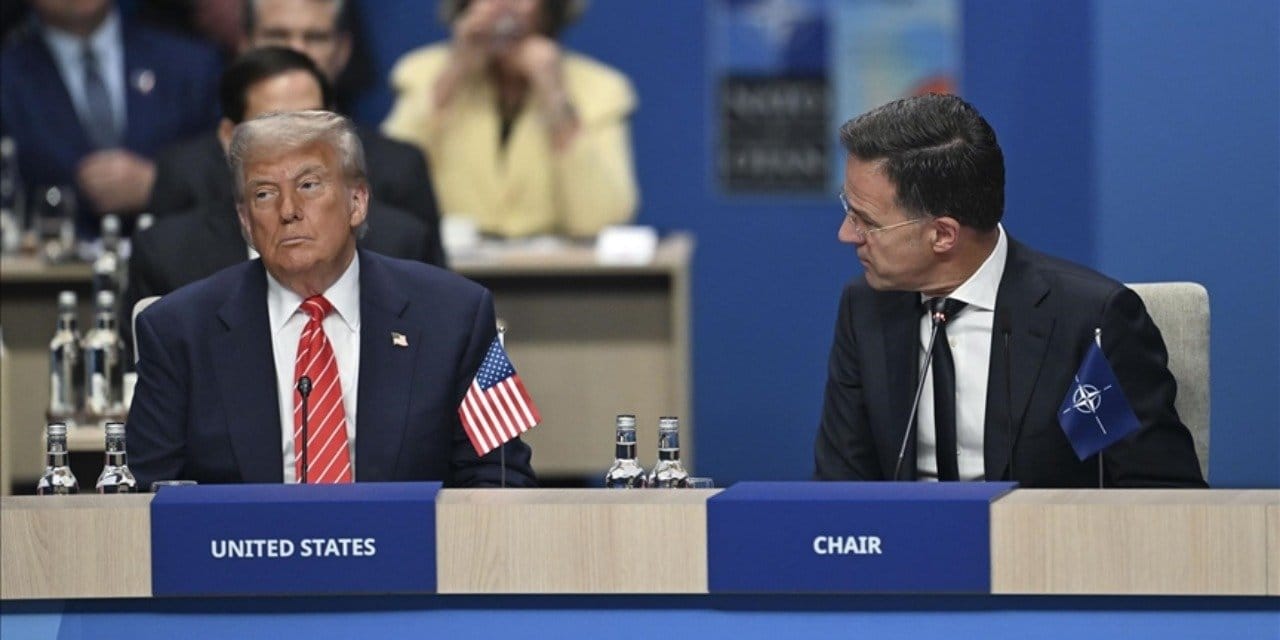 Trump 'üzücü' diyerek açıkladı: Ben gelmeseydim tarihin çöplüğünde kalırlardı