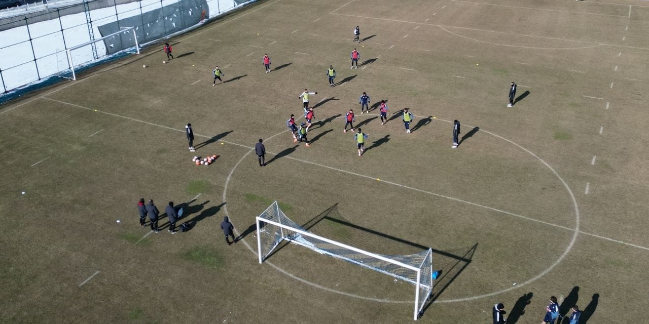 Erzurum FK'nın sahasının sırrı ortaya çıktı: Ahmet Dal Mehmet Sekmen'e teşekkür etti