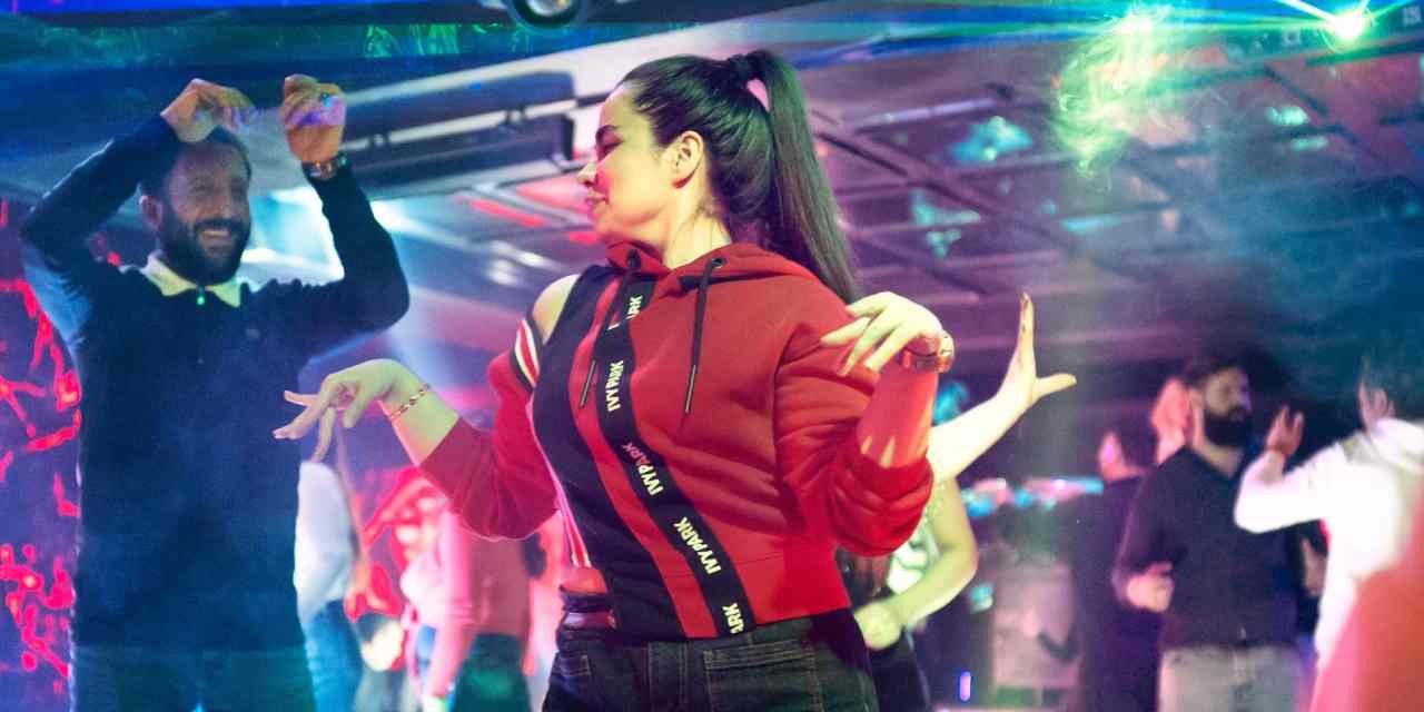 İranlı zenginlerin çocukları Van'ın gece kulüplerinde sefa sürüyor