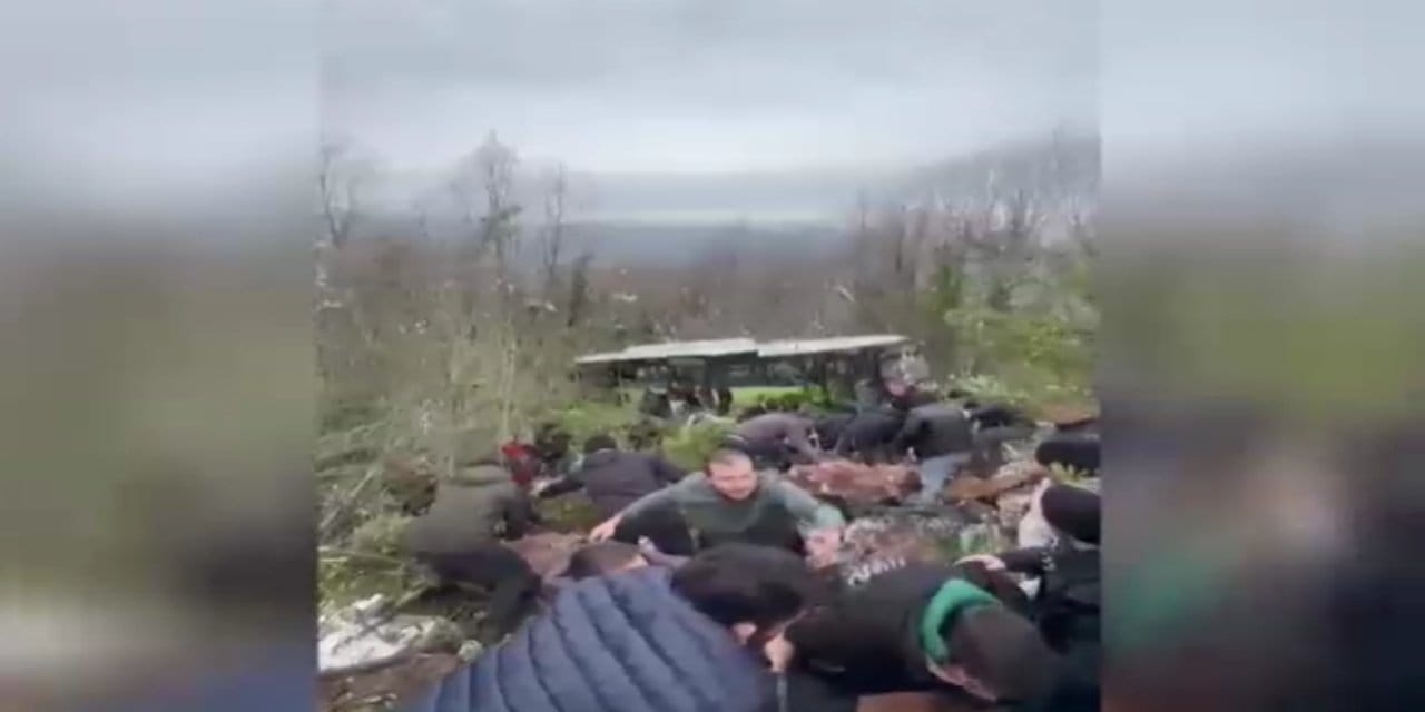 Son dakika | Kocaeli’de belediye otobüsü devrildi: Çok sayıda yaralı var