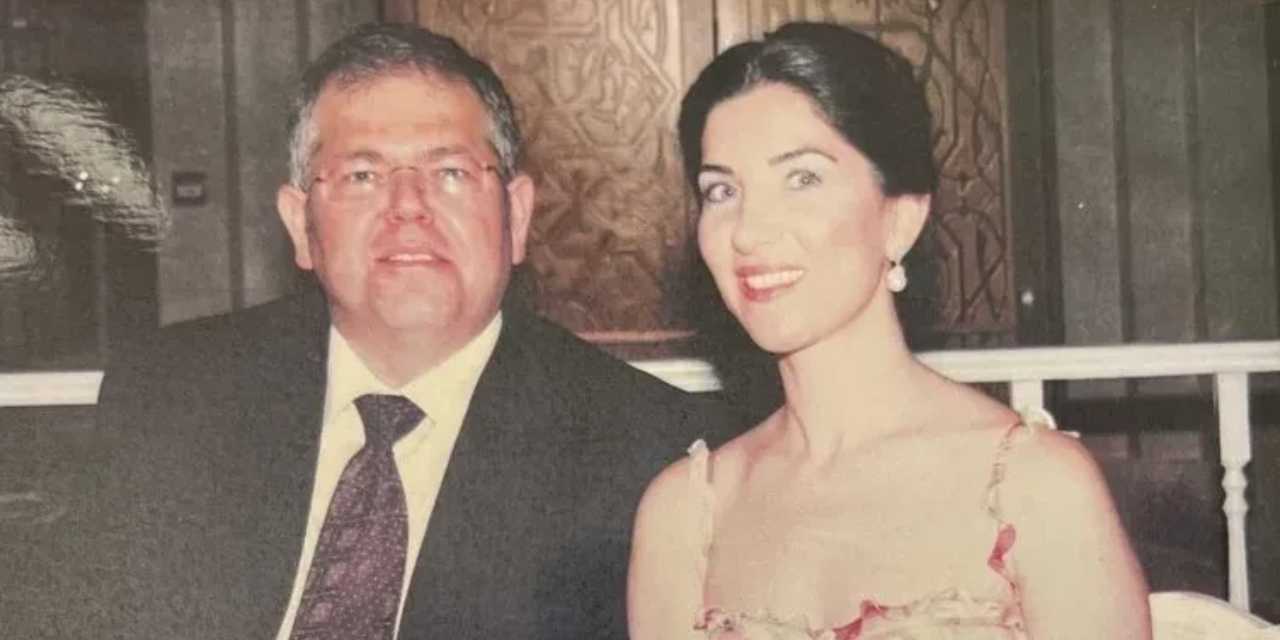 Sevgilisine yazdığı mesajı yanlışlıkla eşine atan iş adamına hapis cezası