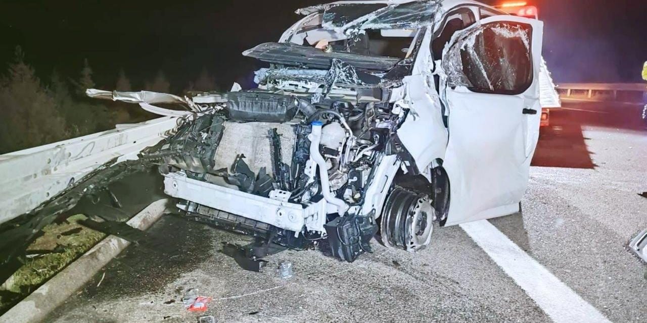 Zırhlı araç takla attı milyonluk altınlar sırra kadem bastı