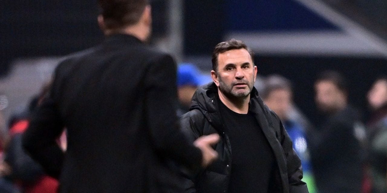 Simeone bile gözlerini alamadı: Okan Buruk'un ayakkabıları maçın önüne geçti