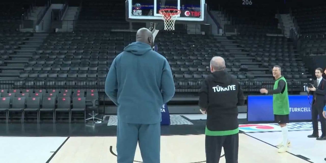 Erdoğan ile Shaquille O'Neal basketbol oynadı: Alpay Özalan top topladı