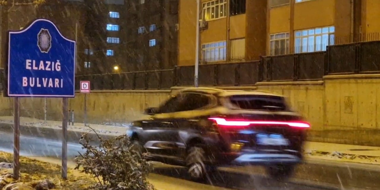 Diyarbakır’da kar alarmı: Uçuşlar iptal edildi