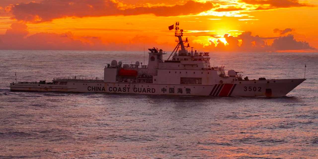 Çin Sahil Güvenliği batan dev gemiyi arıyor: Ölü ve yaralılar var