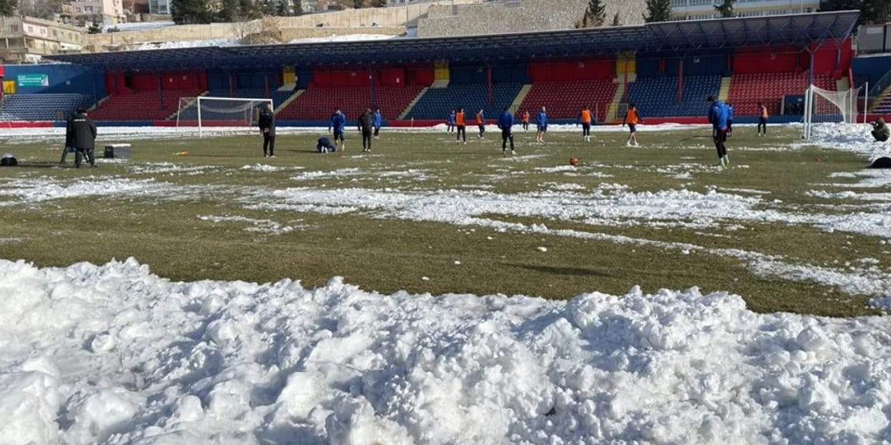 2. Lig'in kritik maçı ertelendi