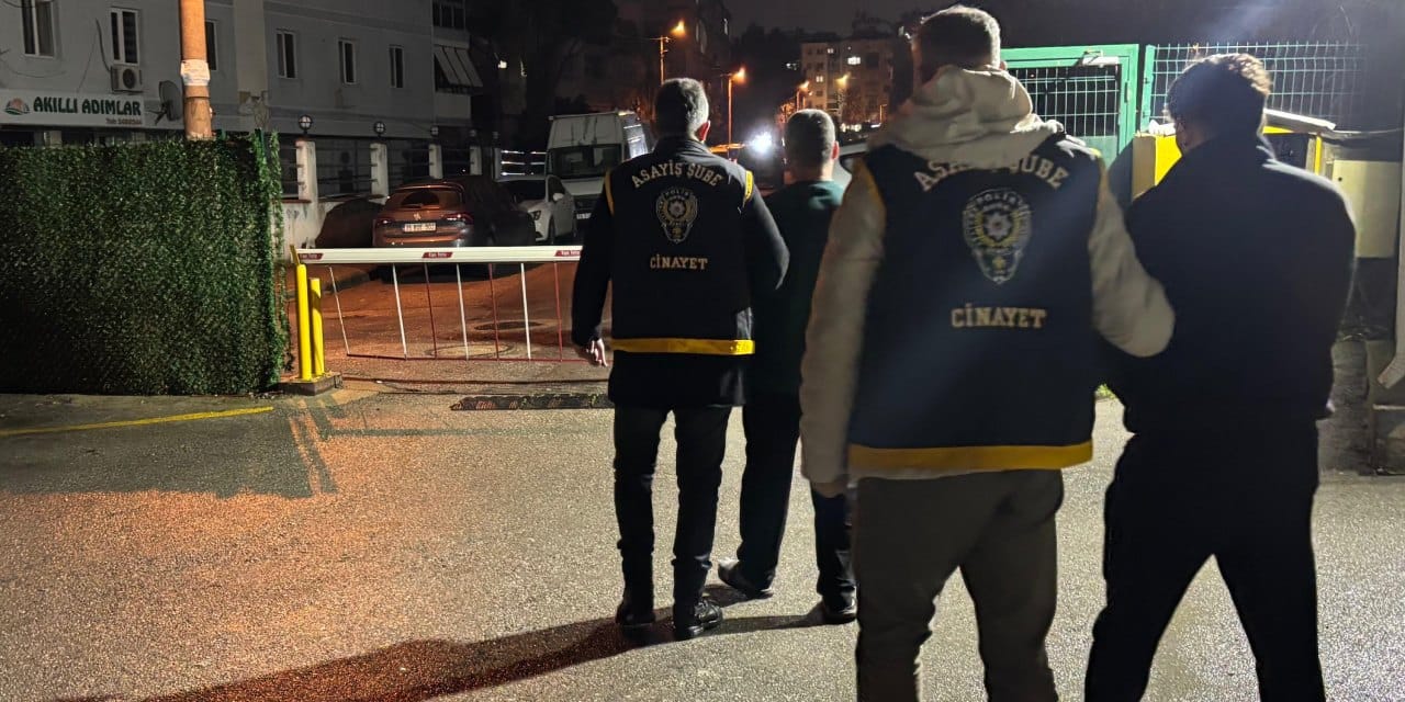 Manisa’da kuyumcuyu soyan 2 şüpheli İzmir'de yakalandı