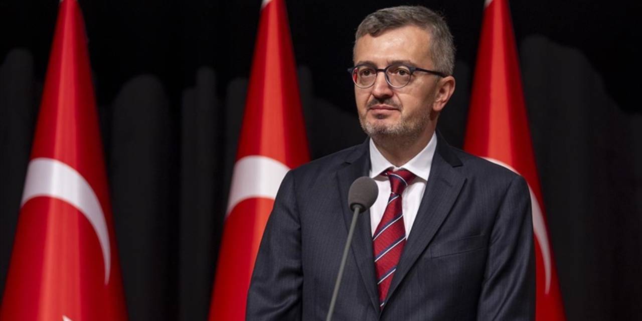 İletişim Başkanı Duran'dan Sındırgı depremi açıklaması