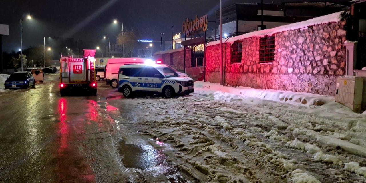 Düğün salonunda zehirli gaz iddiası! 46 kişi hastanede