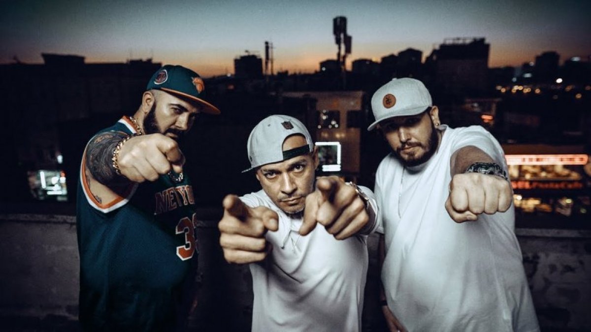 Bir şarkı da Ceza'dan: Komedi ve Dram