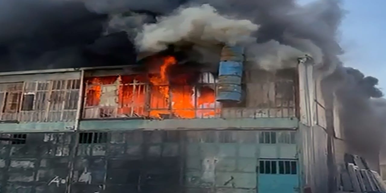 Hatay'da mobilya atölyesinde yangın! Çalışmalar sürüyor