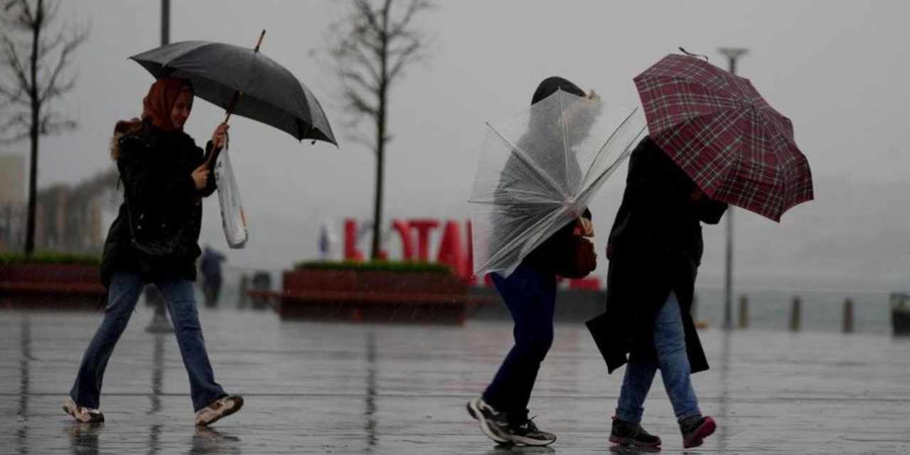 AKOM İstanbul'u 3 gün boyunca vuracak yağmur için uyardı