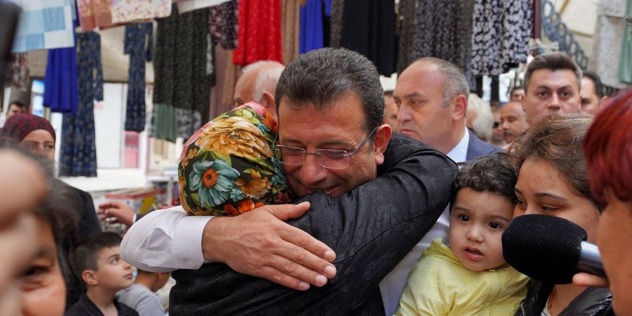 İmamoğlu emeklilere pazar desteğini açıkladı