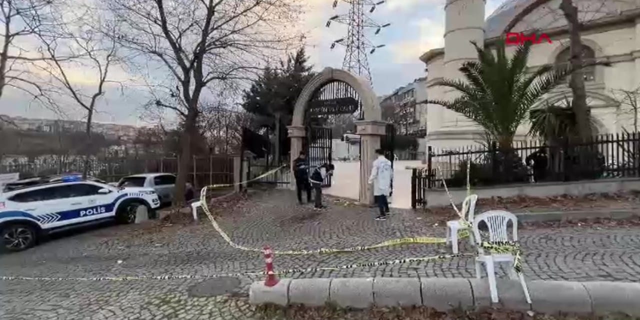 Cenaze namazında kardeş kanı aktı!