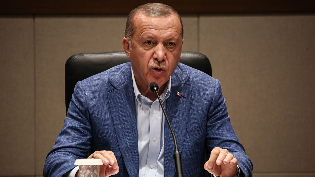 Erdoğan'dan ABD'ye sert sözler: Bizim için değil terör örgütü için güvenli bölge oluşturmanın peşinde
