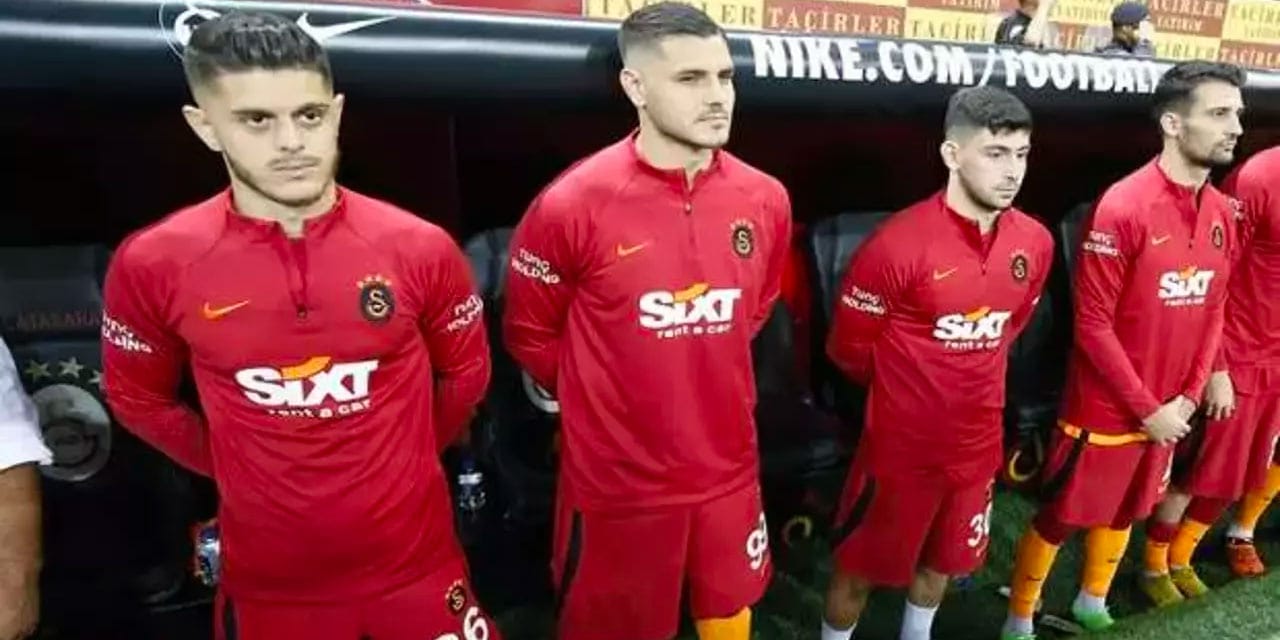 Galatasaray ayrılmak için her yolu deniyor