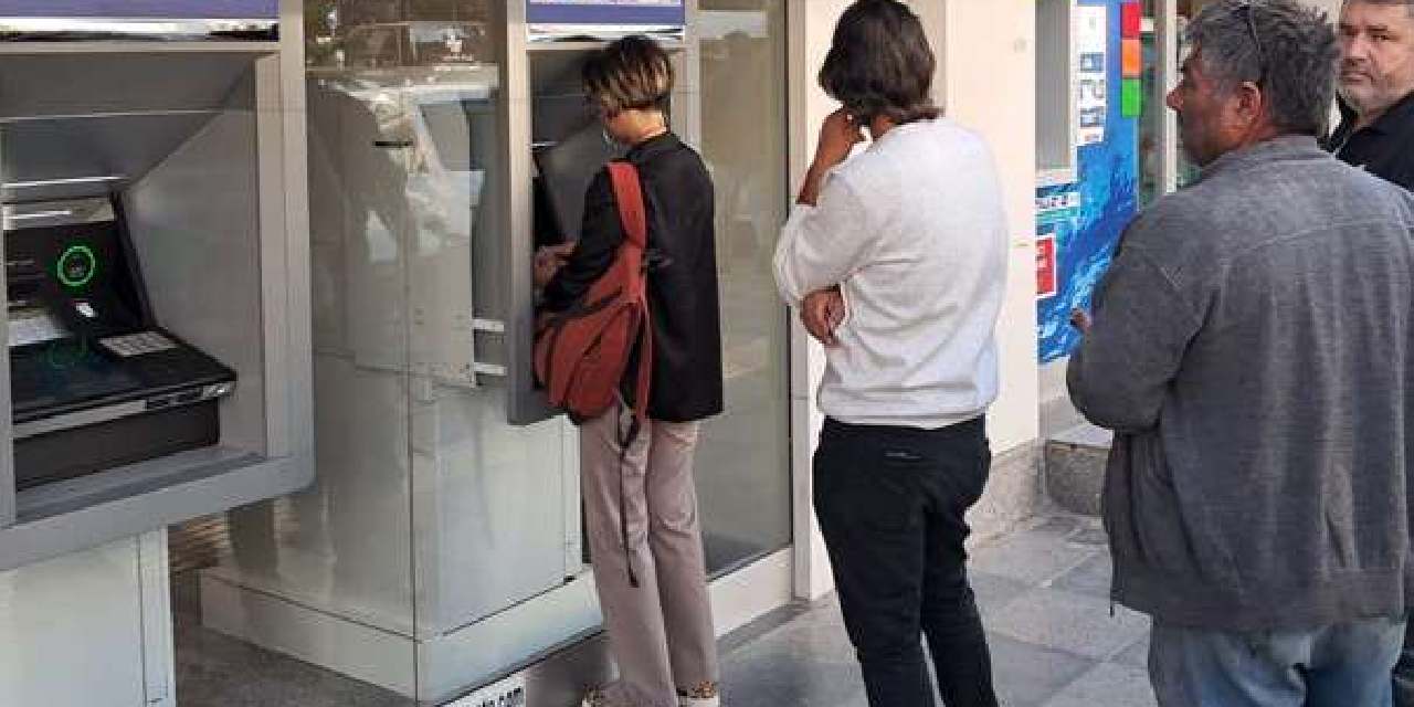 İki banka anlaşmıştı bir banka daha katıldı: Komisyonu kaldırdılar