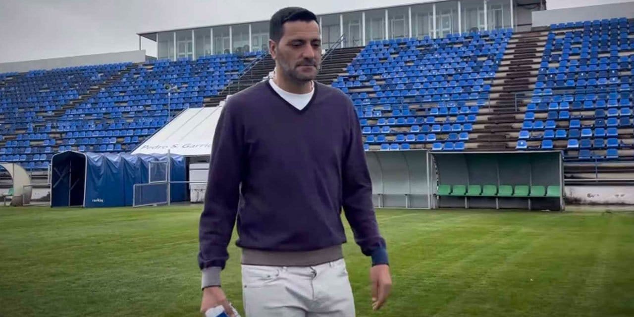 Fenerbahçe'nin eski yıldızı Güiza 45 yaşında imzayı attı