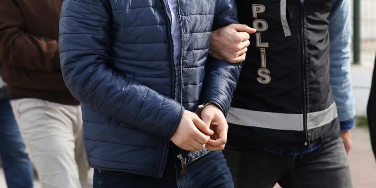 'Nezaket ziyareti' fotoğrafı paylaşımı: 1 kişi tutuklandı