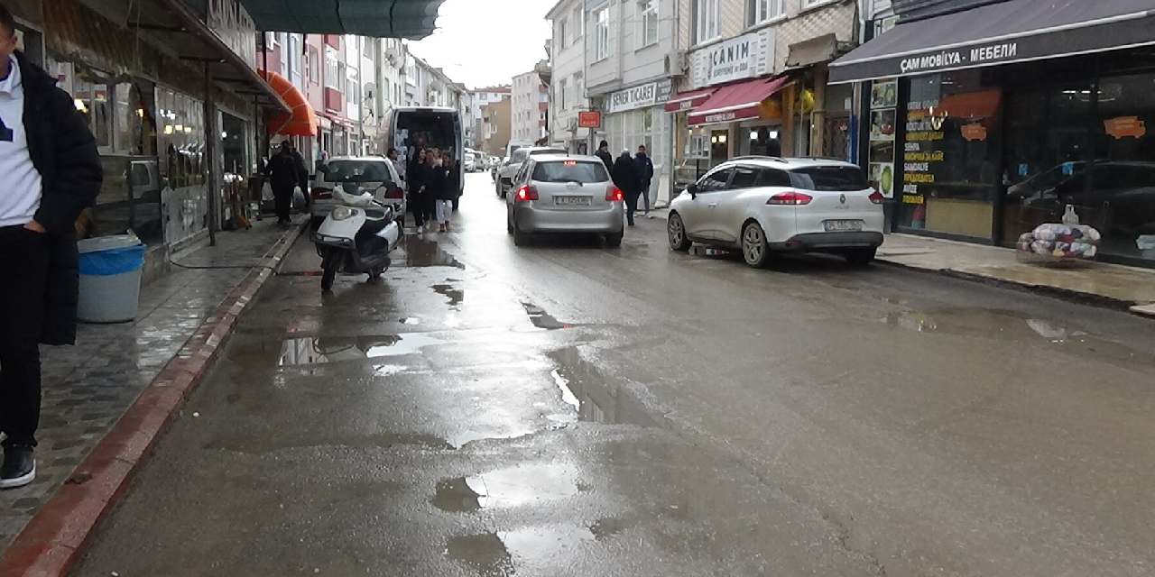 Bulgaristan’dan 1 otobüs bile gelmedi: Edirne esnafı isyan etti