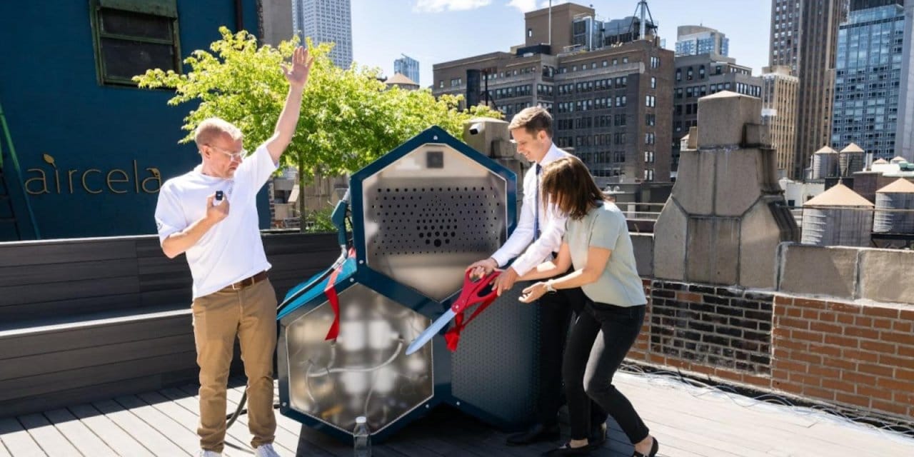 Bu cihaz havayı ve Güneş enerjisini benzine dönüştürmeyi vaat ediyor