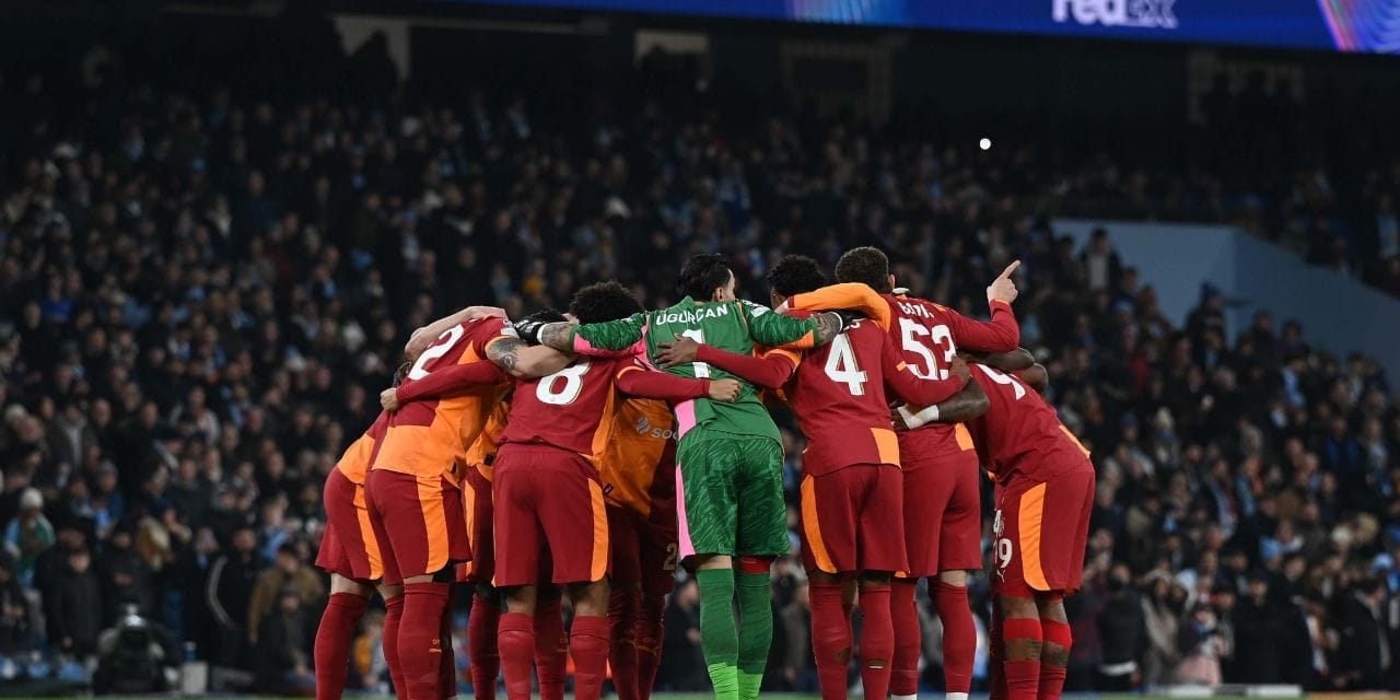 Galatasaray'a iki devden biri çıkacak: Buyur burdan yak!