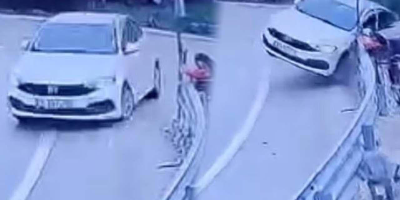 Sağanak yağış kazaya davetiye çıkardı! Virajı alamadı bariyerlere çarptı
