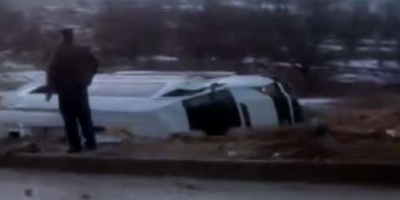 Gaziantep'te işçi servisi şarampole devrildi: 10 yaralı