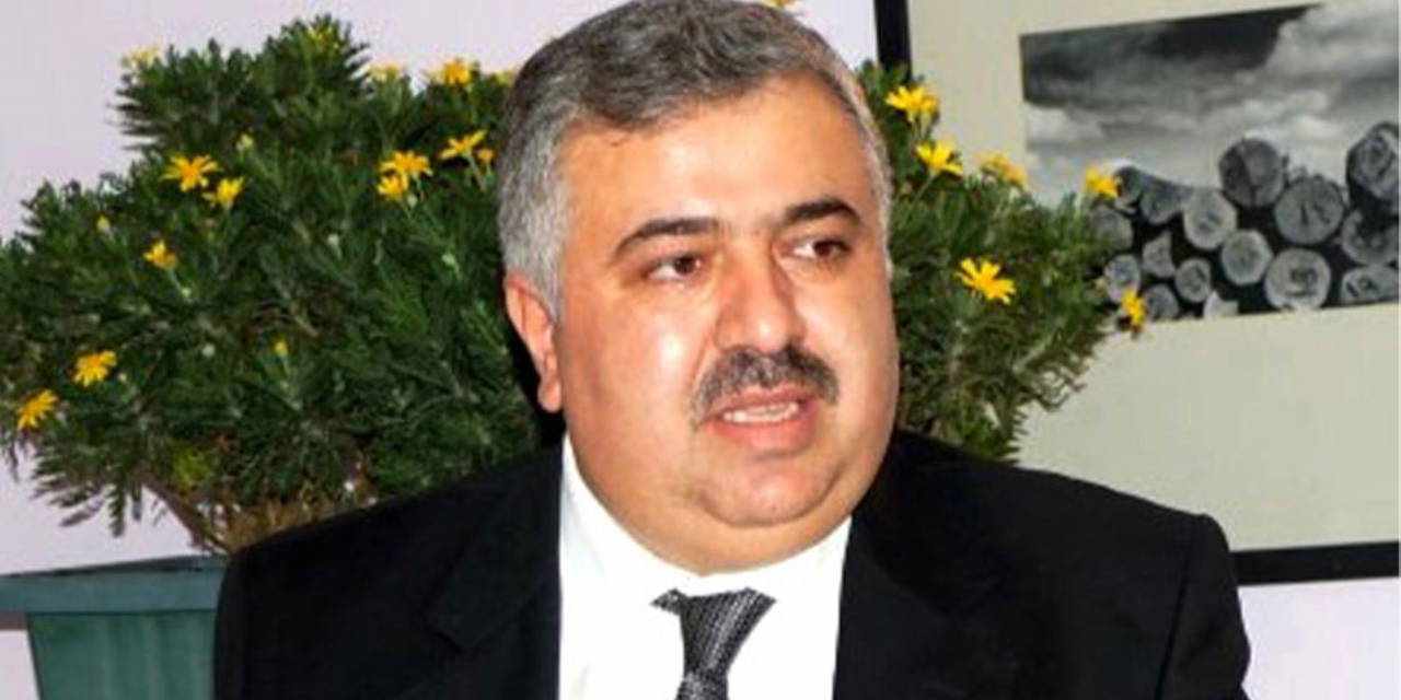 AKP'li belediyeden AKP'li Meclis üyesine dev ihale: Billboard ve afiş için 100 milyon gitti