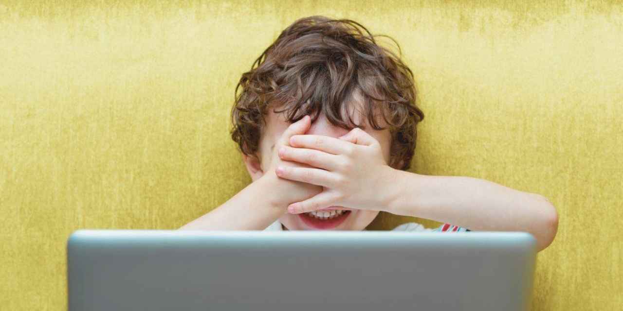 Deepfake tehdidi ilkokullara kadar indi: Mobil uygulamalar tehlike saçıyor