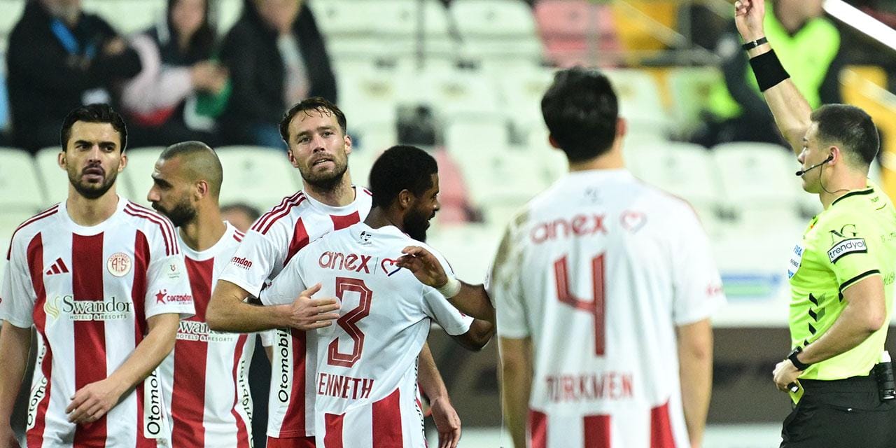 Trabzon'dan Antalya'ya gitti 2 penaltı da onun eseriydi: Bu nasıl tesadüf!